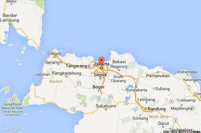 Powerful earthquake sparks panic in Indonesia