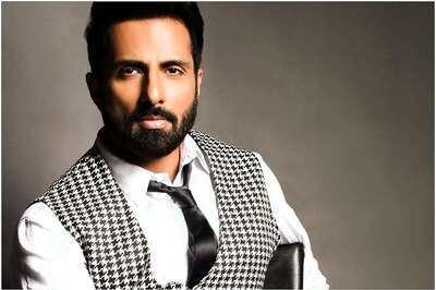 Army Officer Writes to Sonu Sood Seeking Equipment for Covid Facility at Military Station