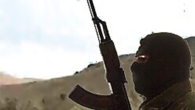 Thirty militants killed in northwest Pakistan