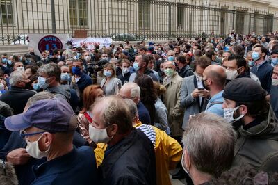 Europe Covid-19 Death Toll Tops 3,00,000 As Winter Looms And Infections Surge